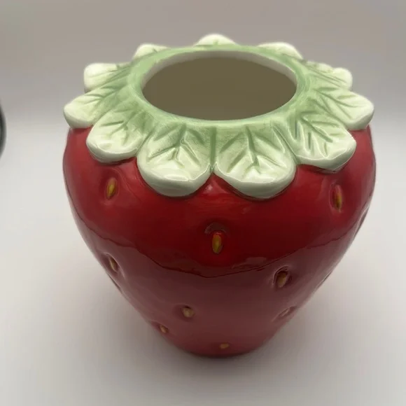 Strawberry Ceramic Planter - Red and Green - Picture 2 of 6